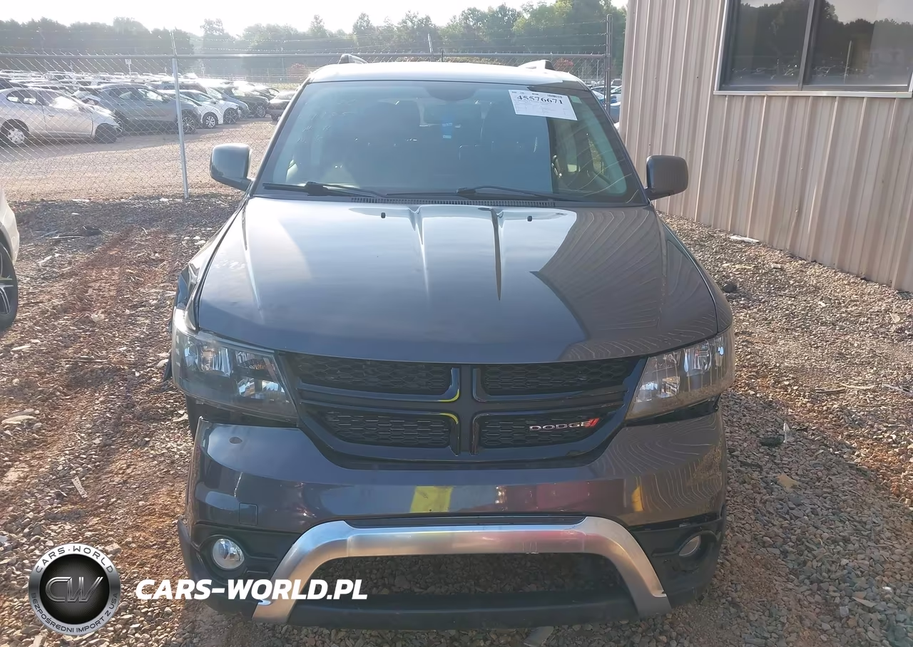 2018 Dodge Journey Crossroad VIN:3C4PDCGG2JT209185 - 12