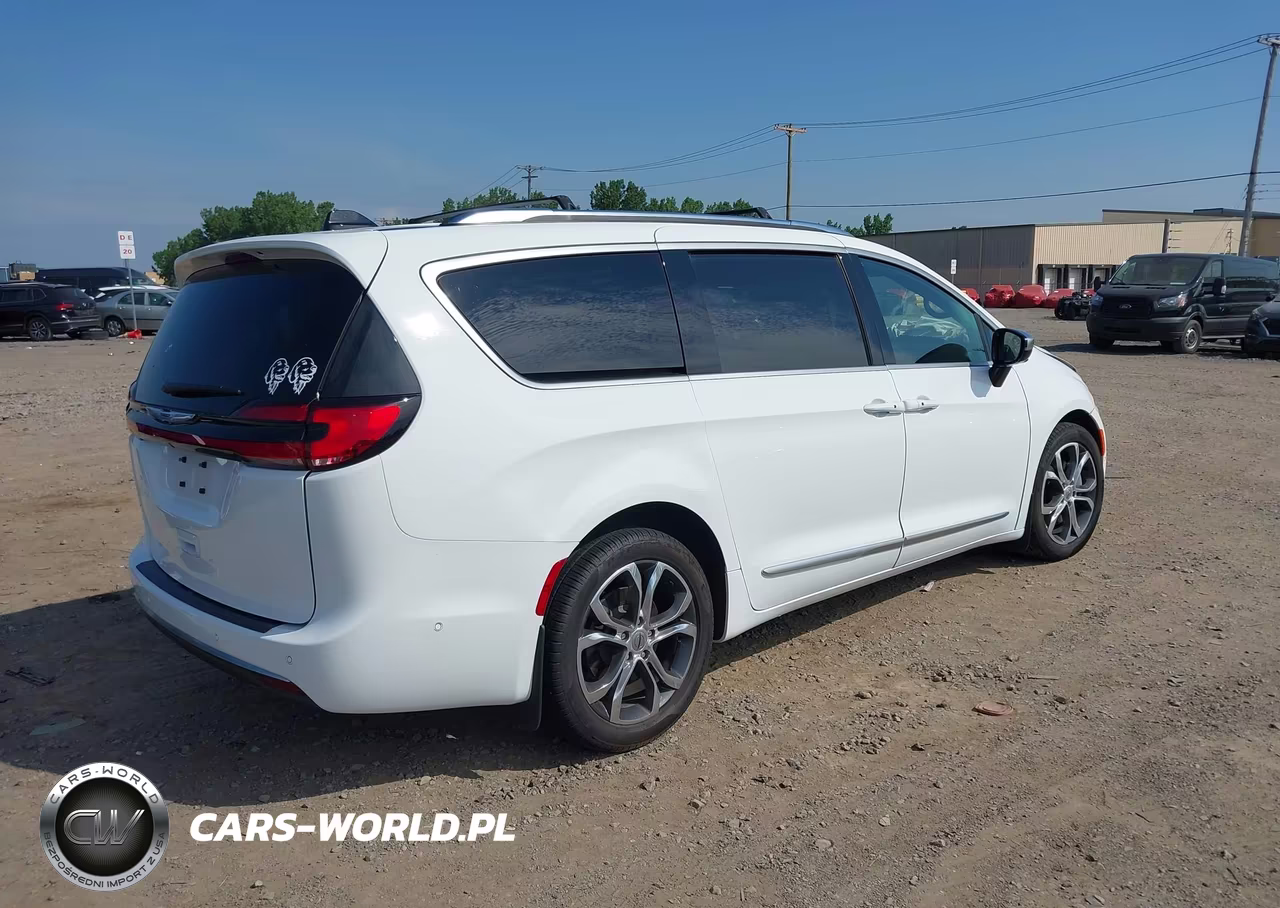 2025 Chrysler Pacifica Pinnacle Awd VIN:2C4RC3PG1SR546866 - 4