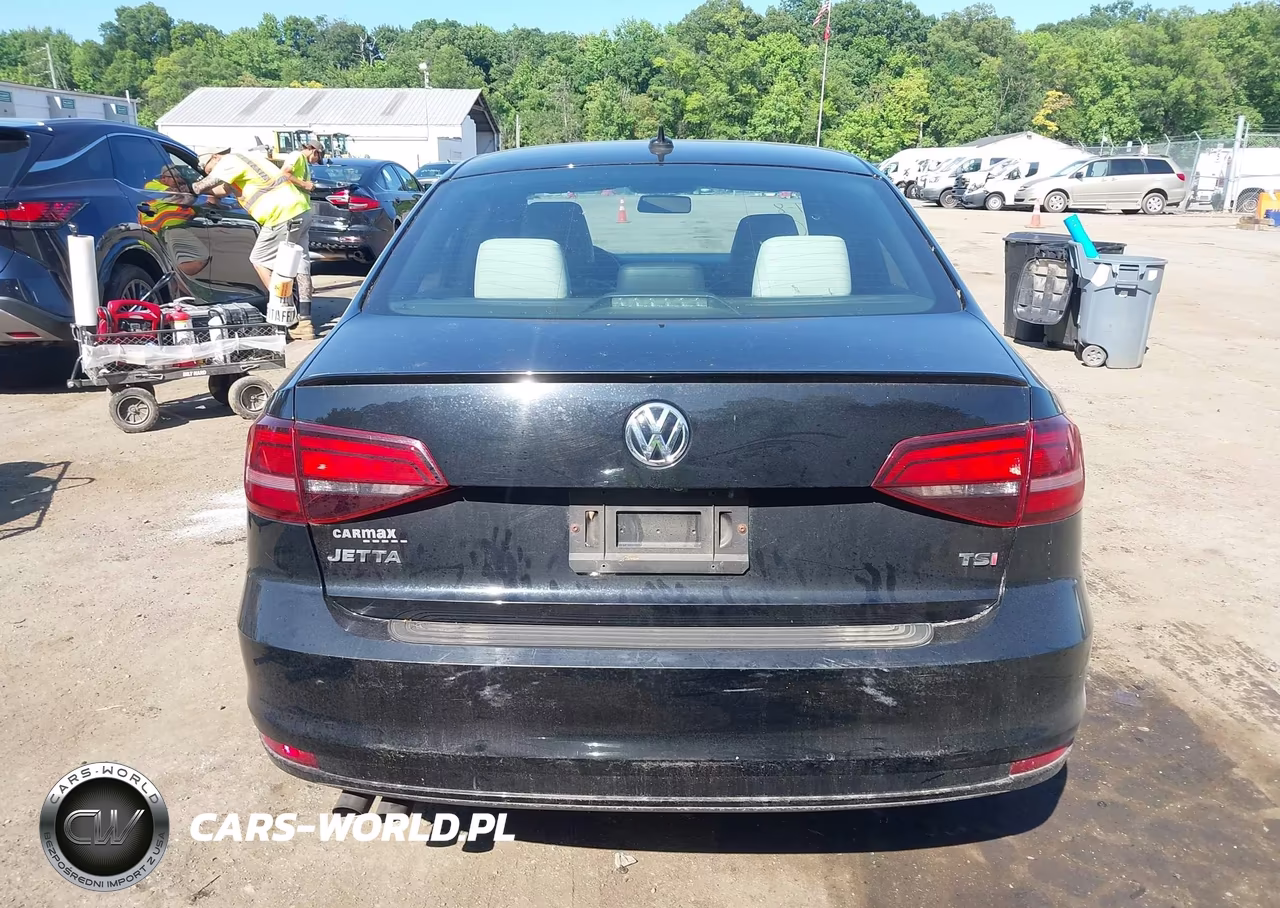 2016 Volkswagen Jetta 1.8T Sport VIN:3VWD17AJ5GM247419 - 16