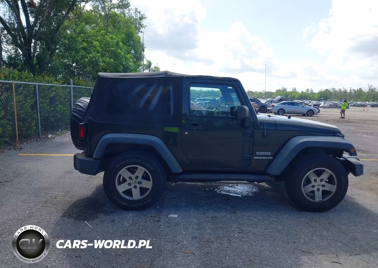 2012 Jeep Wrangler Sport VIN:1C4AJWAG9CL113187 - 13