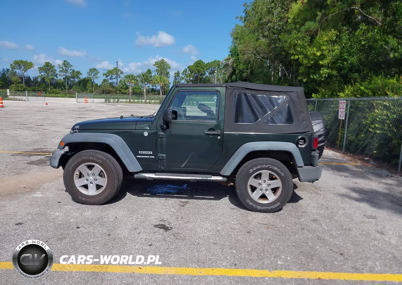 2012 Jeep Wrangler Sport VIN:1C4AJWAG9CL113187 - 14