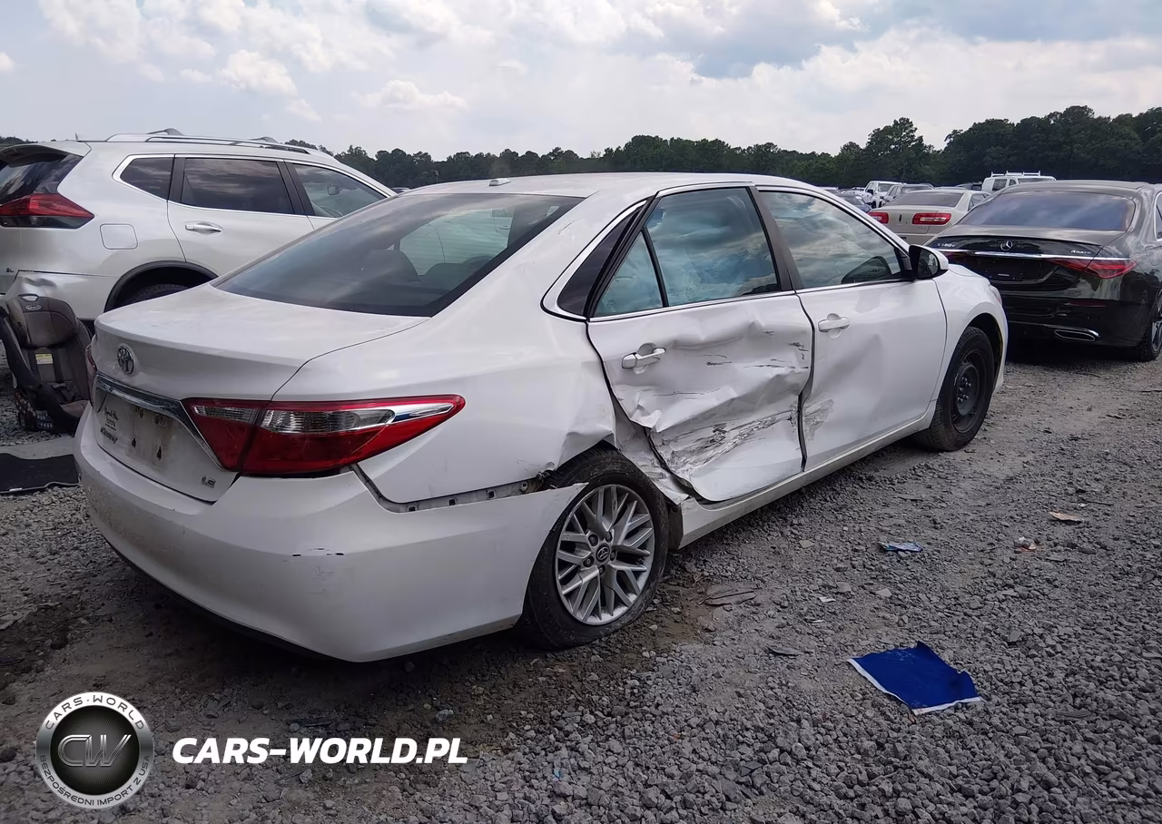 2017 Toyota Camry Le VIN:4T1BF1FK4HU359762 - 4
