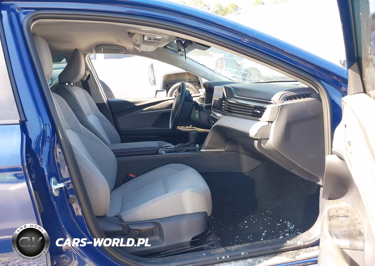 2025 Toyota Camry Le VIN:4T1DBADKXSU010510 - 5