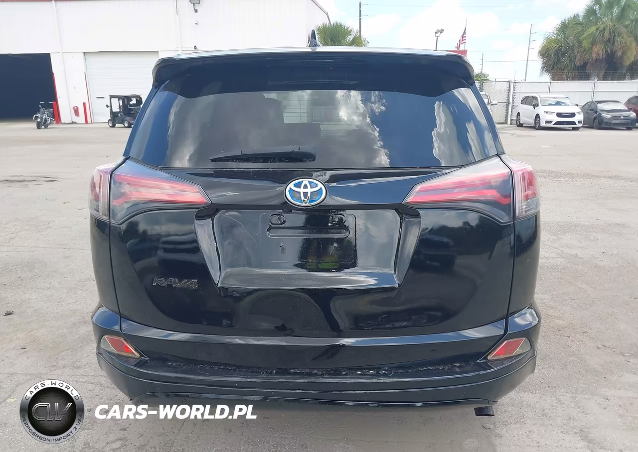 2018 Toyota Rav4 Hybrid Le VIN:JTMRJREV0JD222206 - 6