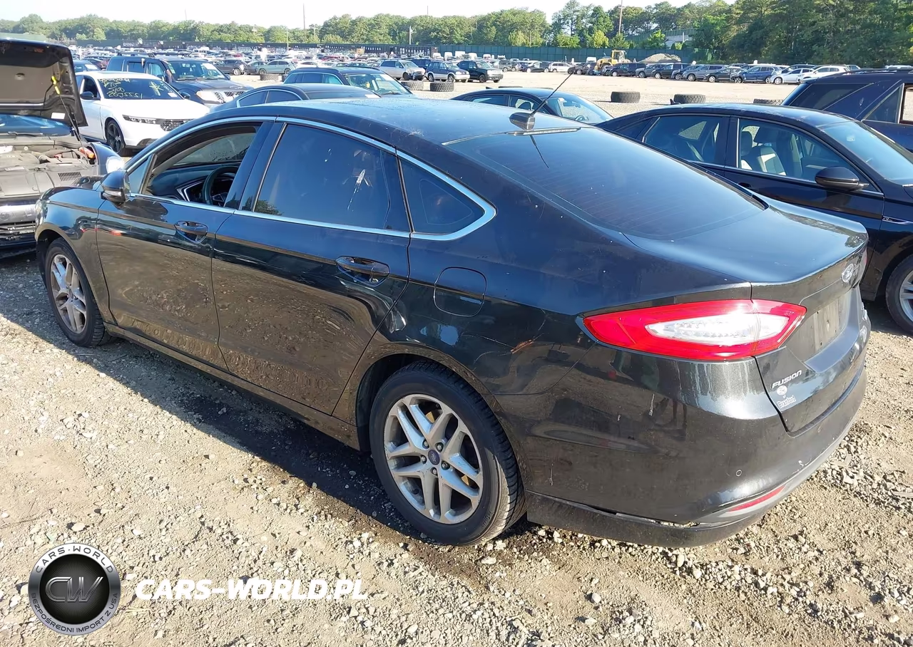 2013 Ford Fusion Se VIN:3FA6P0HR2DR180893 - 3