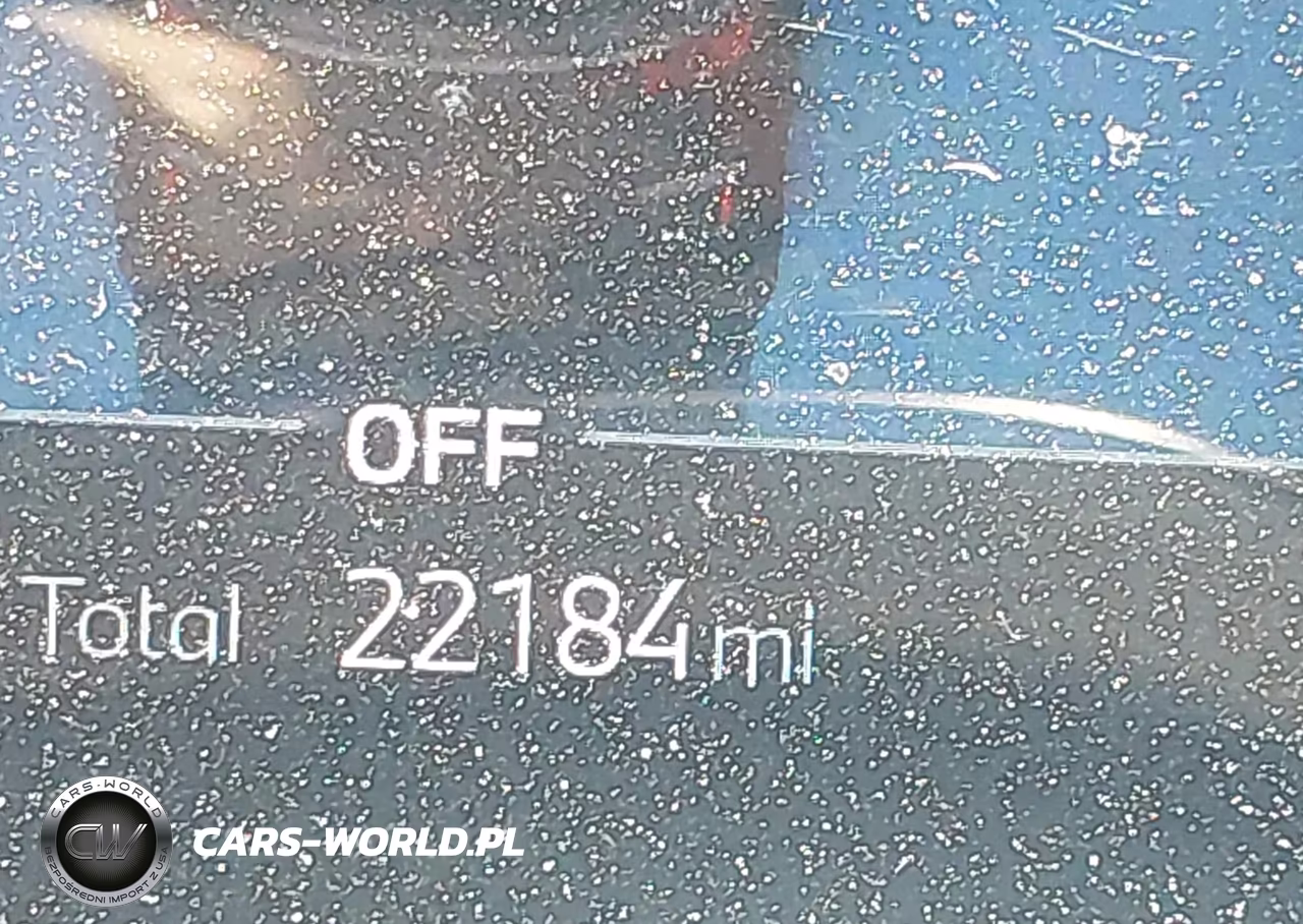 2025 BMW X2 xDrive28I VIN:WBX63GM00S5318620 - 15