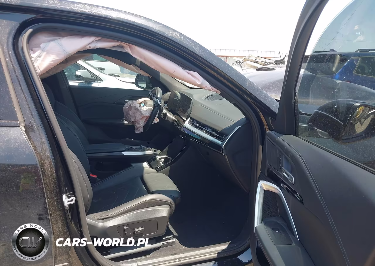 2025 BMW X2 xDrive28I VIN:WBX63GM00S5318620 - 5