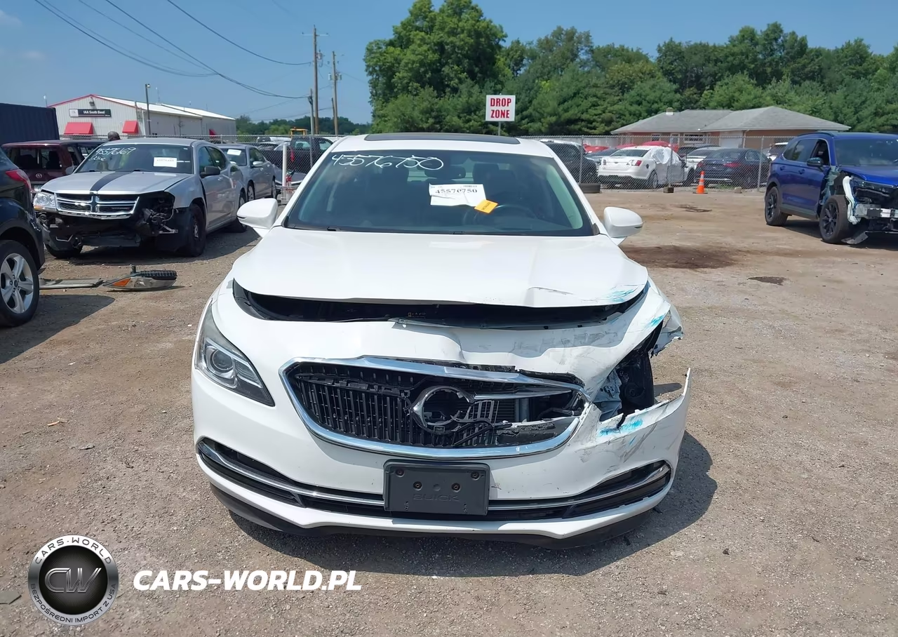 2017 Buick Lacrosse Premium VIN:1G4ZR5SS9HU125250 - 13