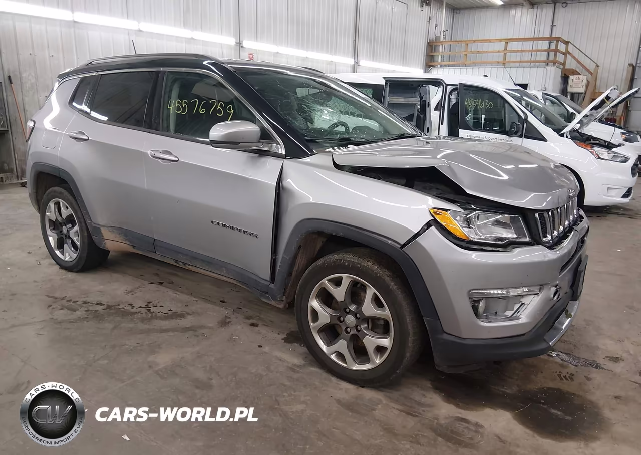 2018 Jeep Compass Limited 4X4 – zdjęcie 1 z 17