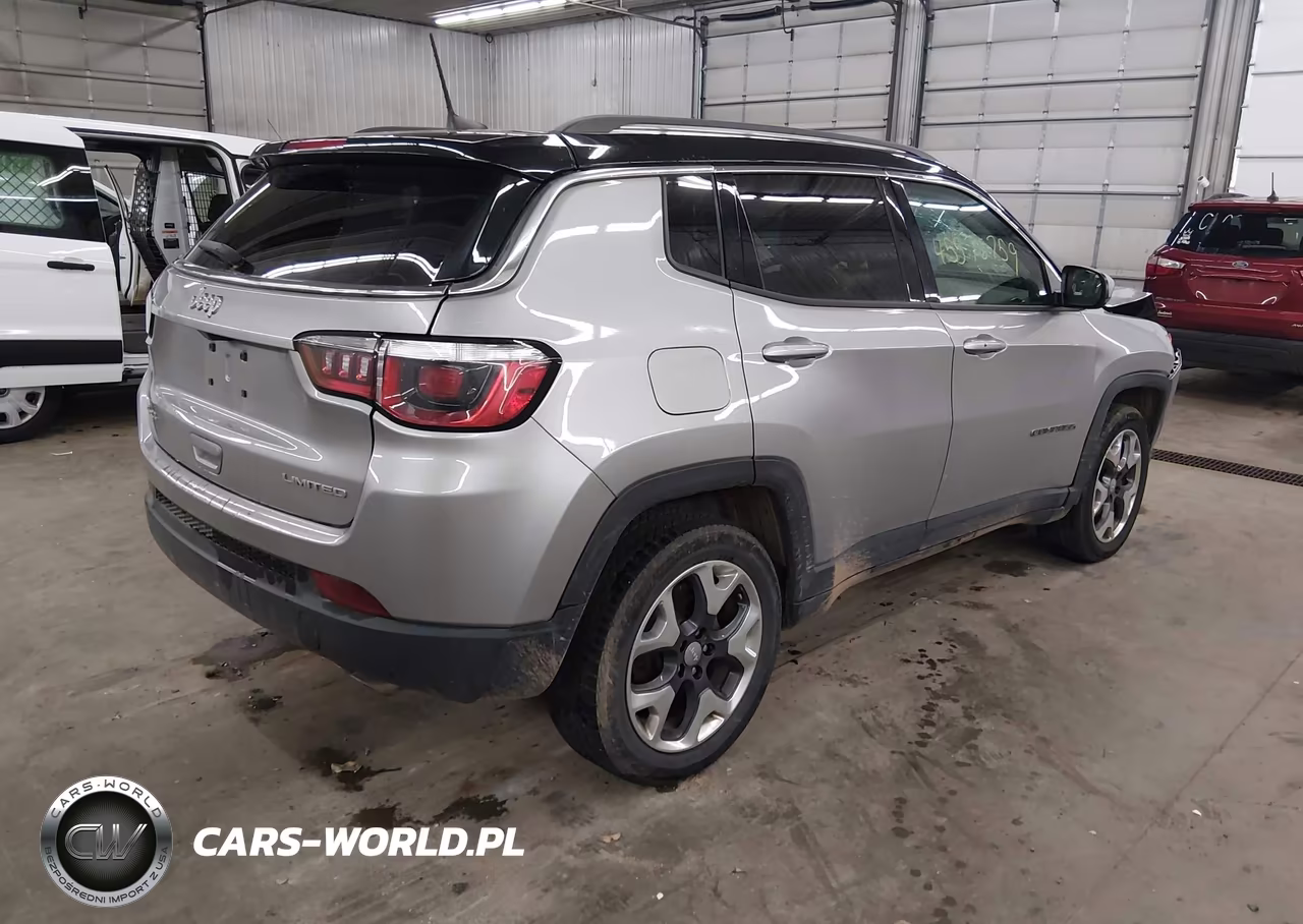 2018 Jeep Compass Limited 4X4 VIN:3C4NJDCB9JT399342 - 4