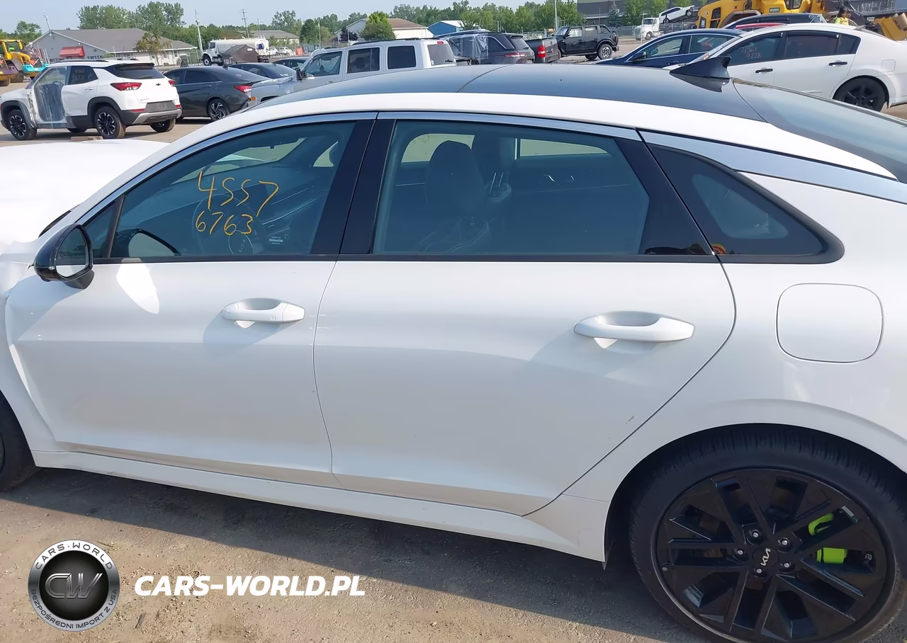 2026 Kia K5 Gt VIN:KNAG44J81T5397477 - 14