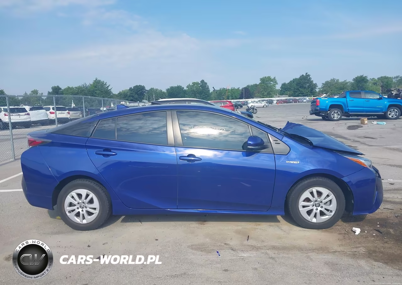 2016 Toyota Prius Two VIN:JTDKBRFU6G3525848 - 13
