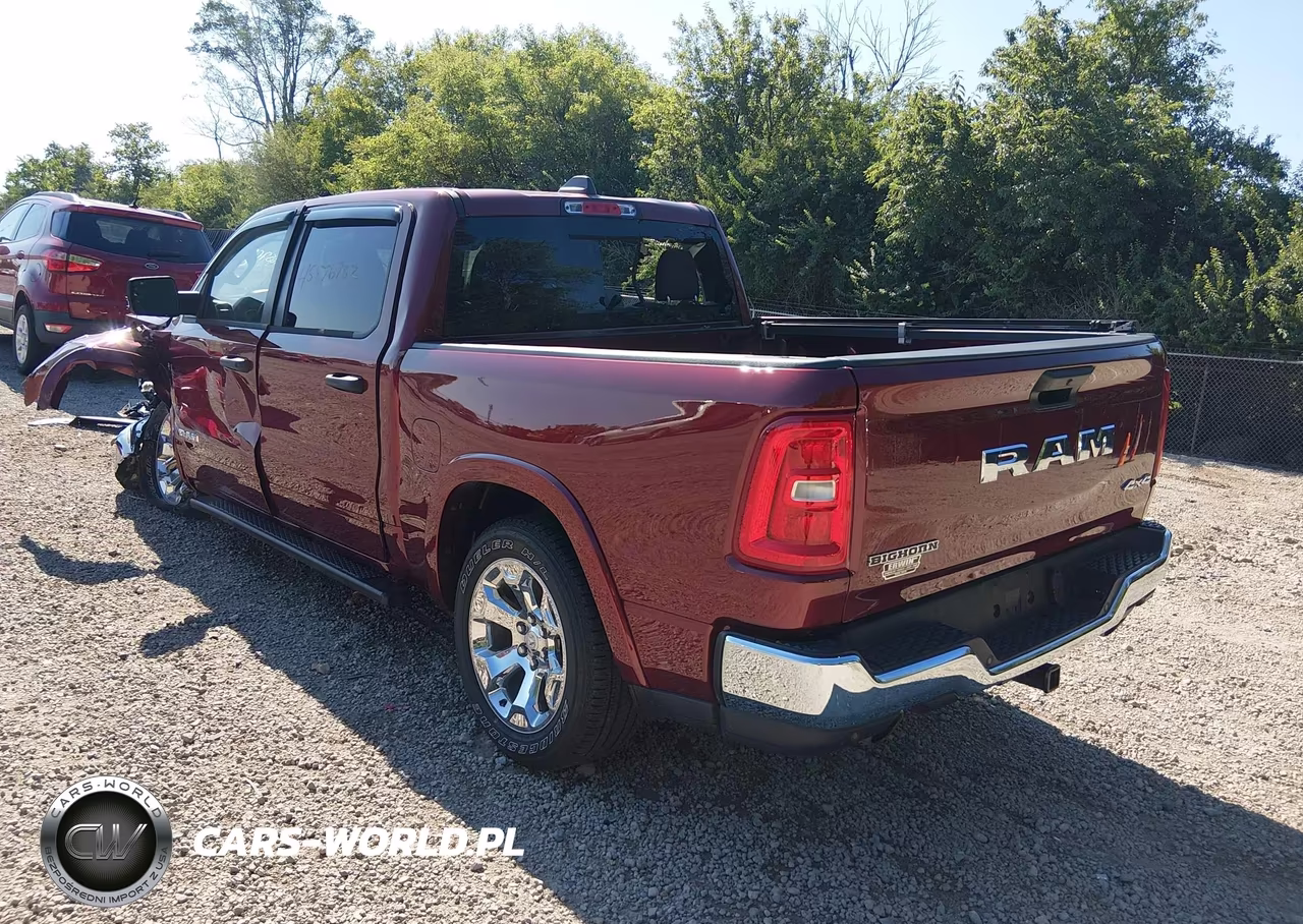 2025 Ram 1500 Big Horn 4X4 5'7 Box VIN:1C6SRFFP8SN601837 - 3