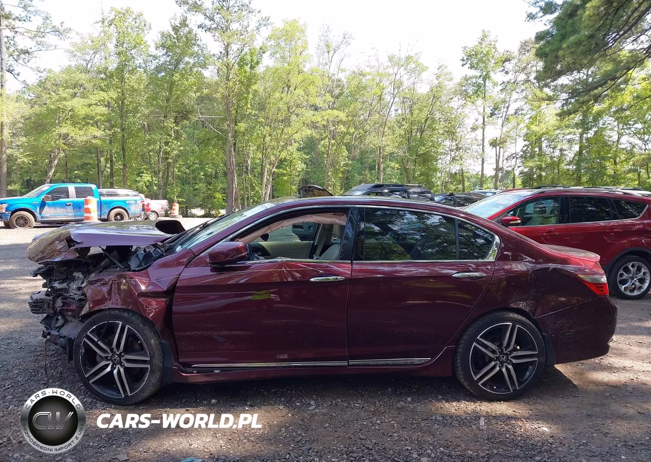 2017 Honda Accord Touring V6 VIN:1HGCR3F92HA015116 - 15