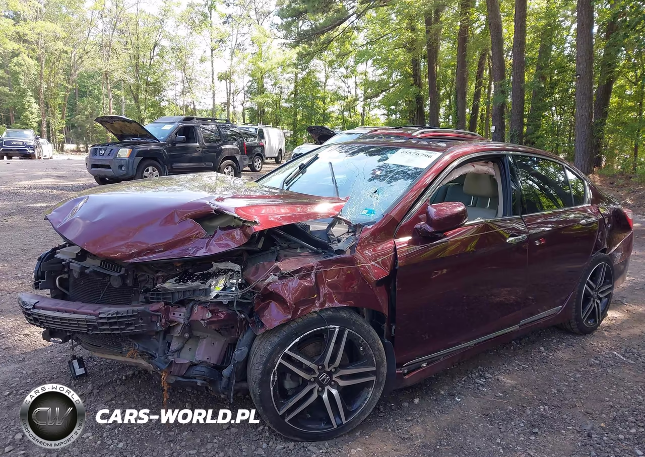 2017 Honda Accord Touring V6 VIN:1HGCR3F92HA015116 - 6