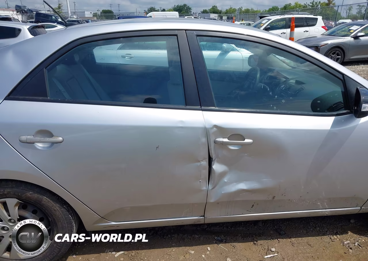 2010 Kia Forte Ex VIN:KNAFU4A25A5274916 - 6