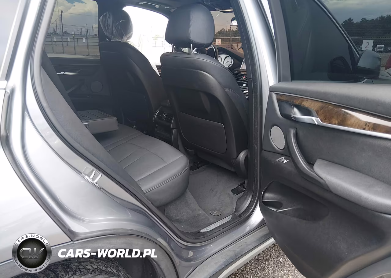 2017 BMW X5 Sdrive35I VIN:5UXKR2C32H0U24063 - 8