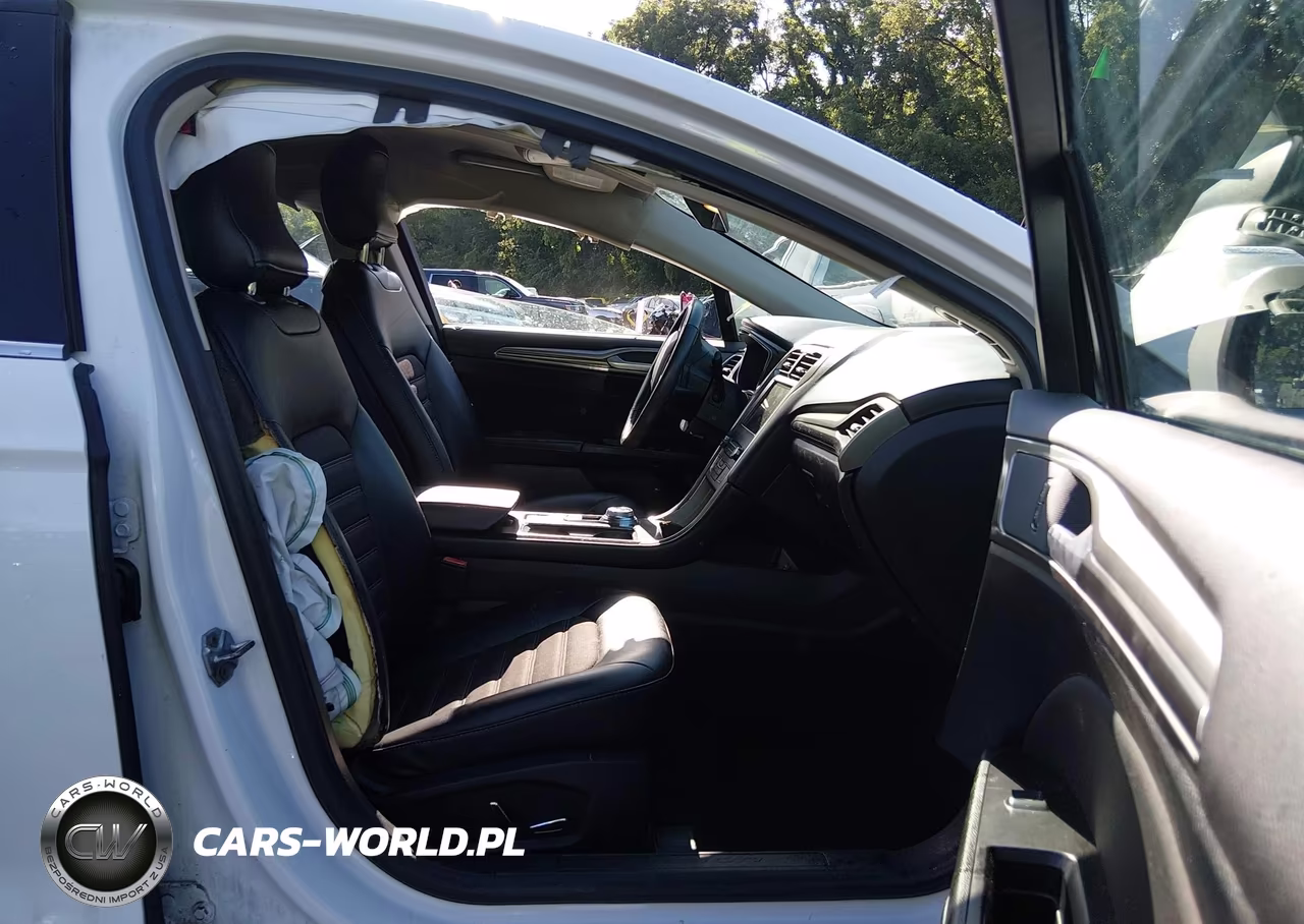 2017 Ford Fusion Se VIN:3FA6P0H72HR228865 - 5