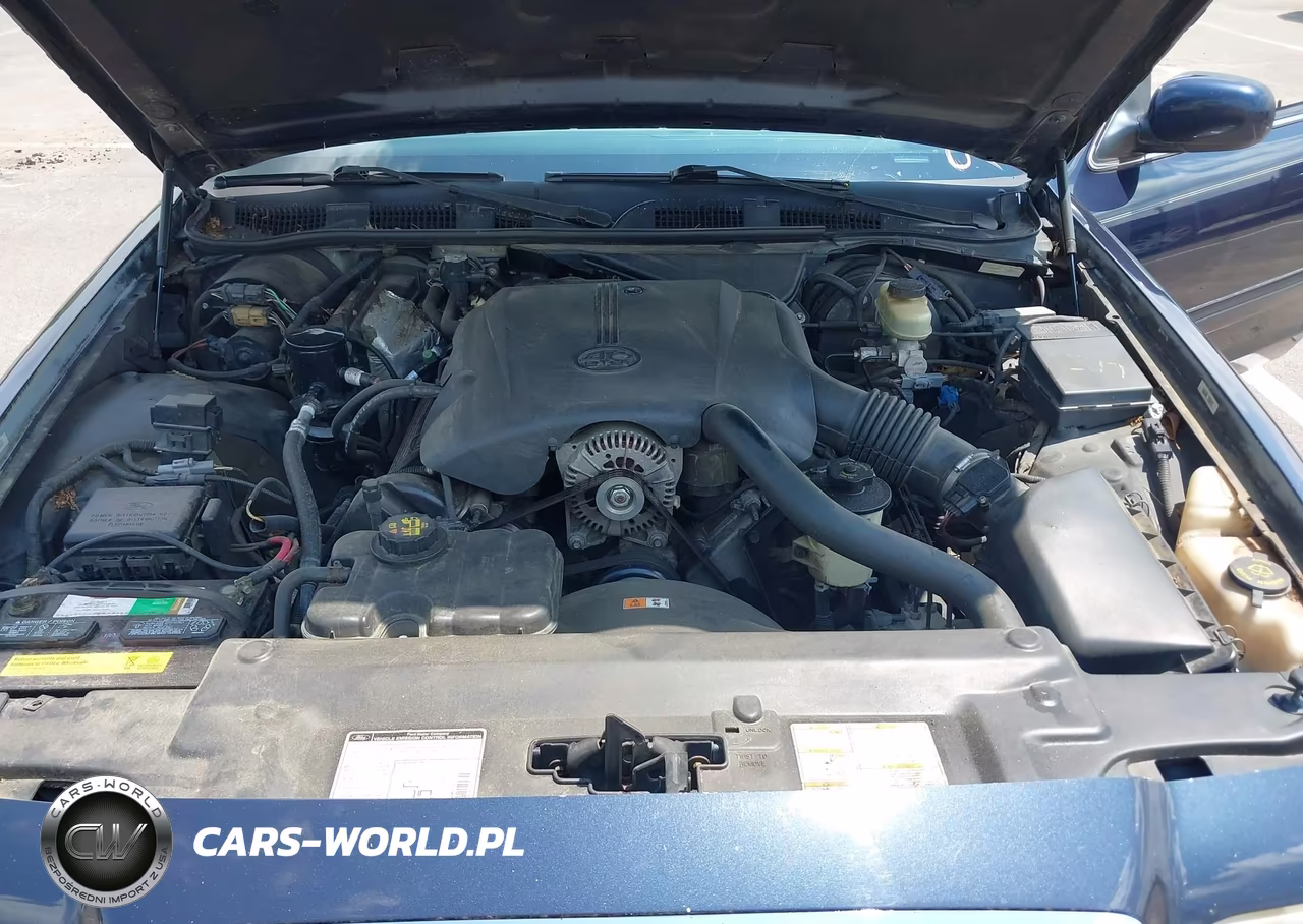 2000 Ford Crown Victoria Lx VIN:2FAFP74W8YX150101 - 10