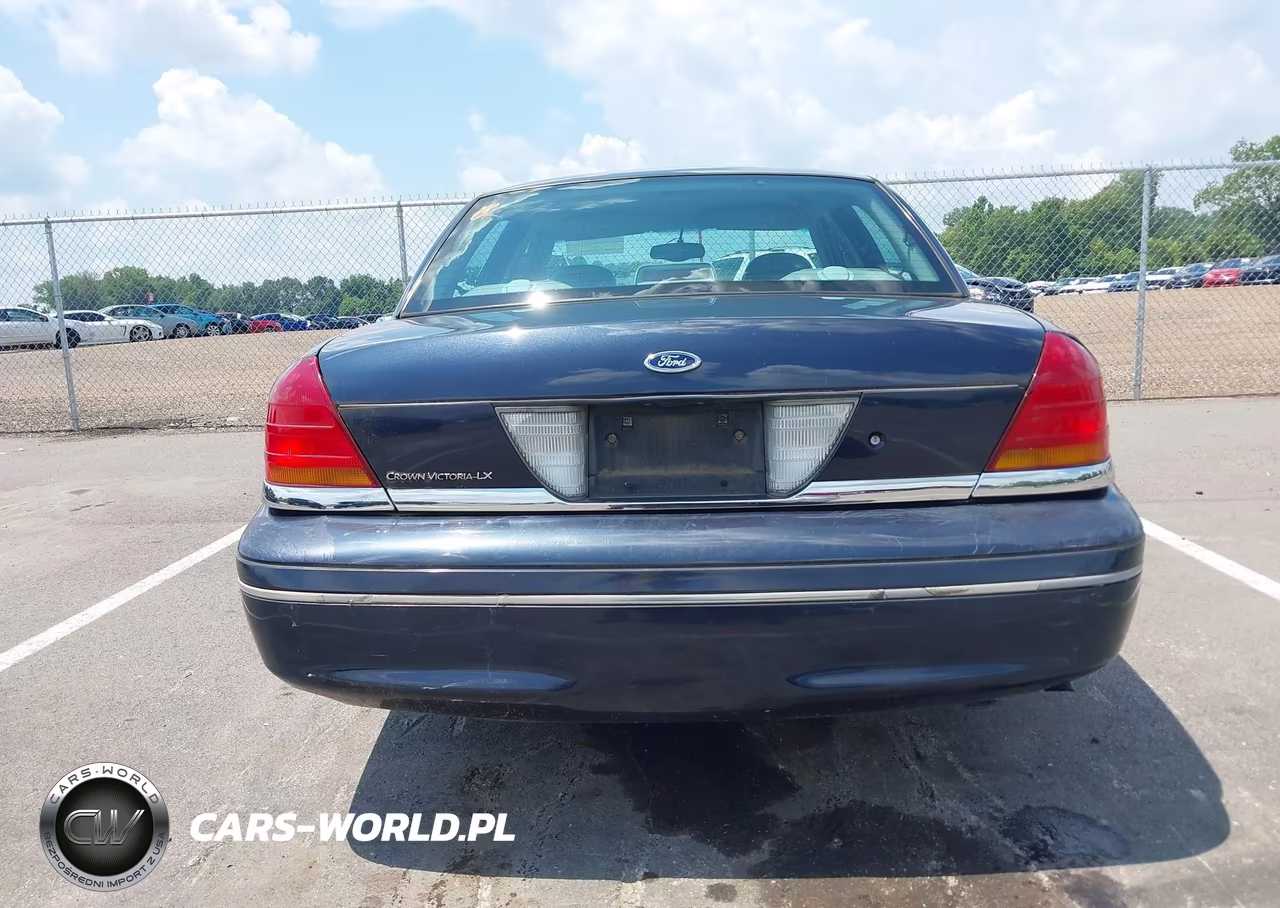 2000 Ford Crown Victoria Lx VIN:2FAFP74W8YX150101 - 14