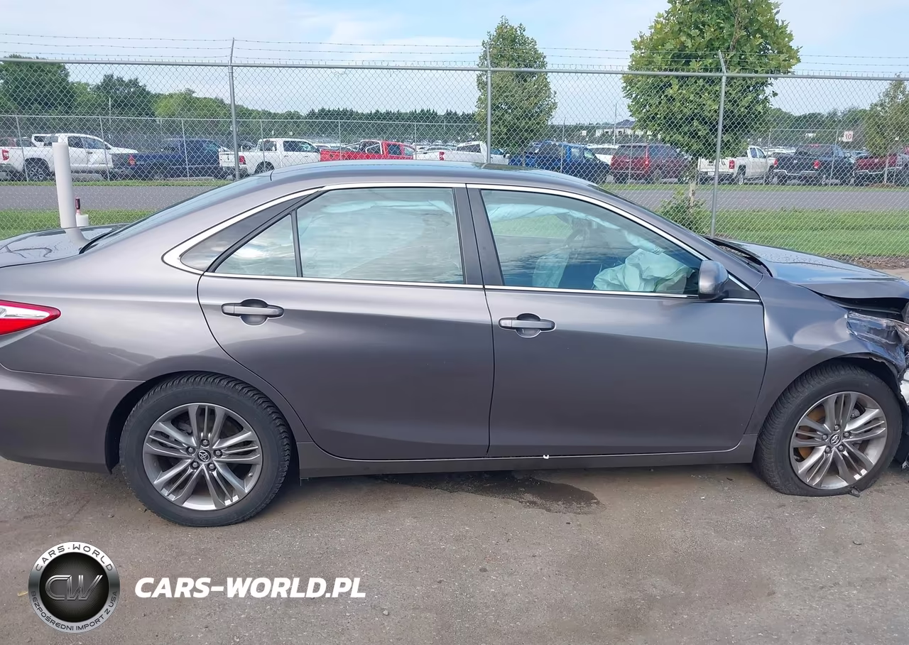 2016 Toyota Camry Se VIN:4T1BF1FK0GU196641 - 13