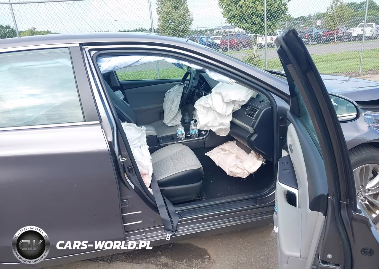 2016 Toyota Camry Se VIN:4T1BF1FK0GU196641 - 5