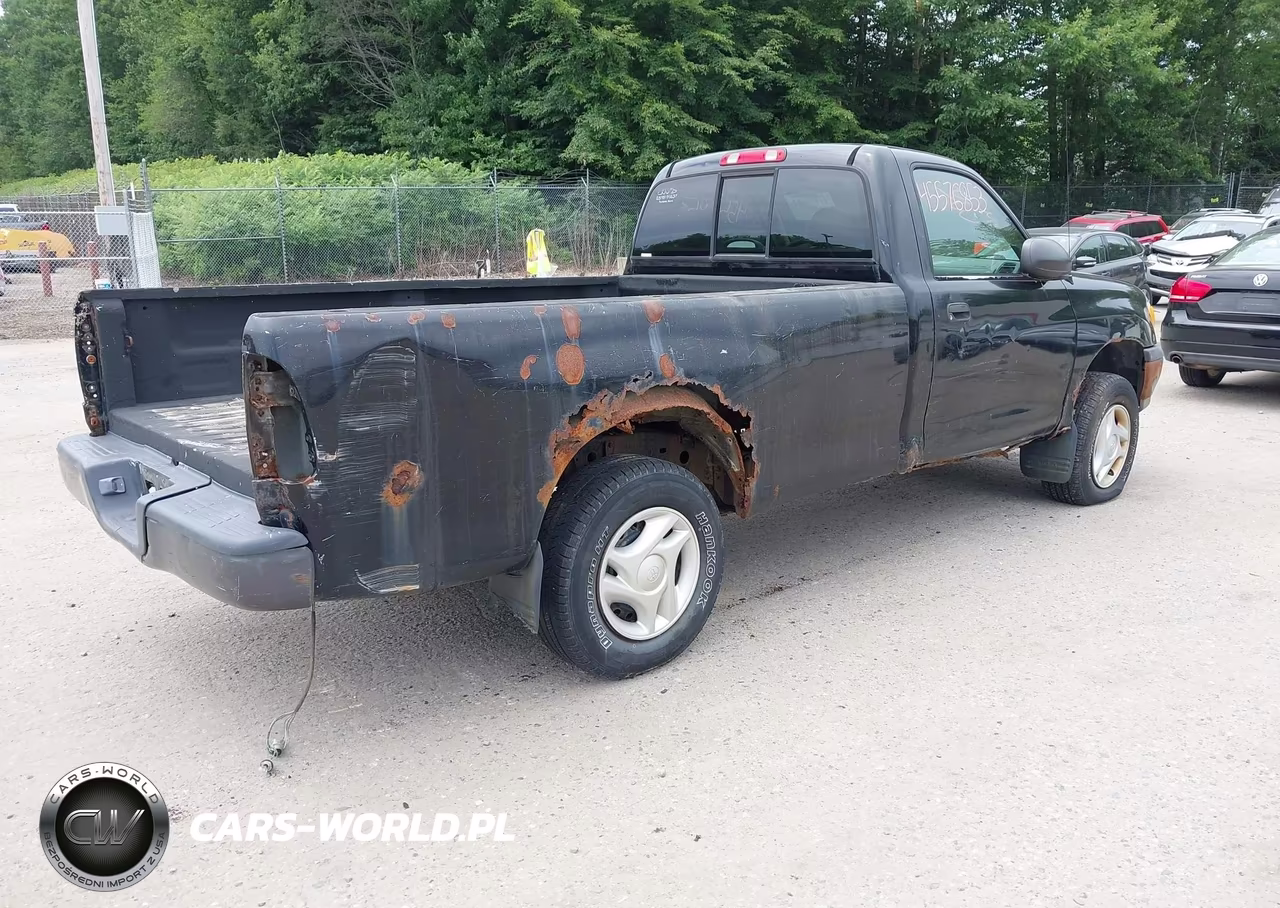 2001 Toyota Tundra VIN:5TBJN32161S168049 - 4