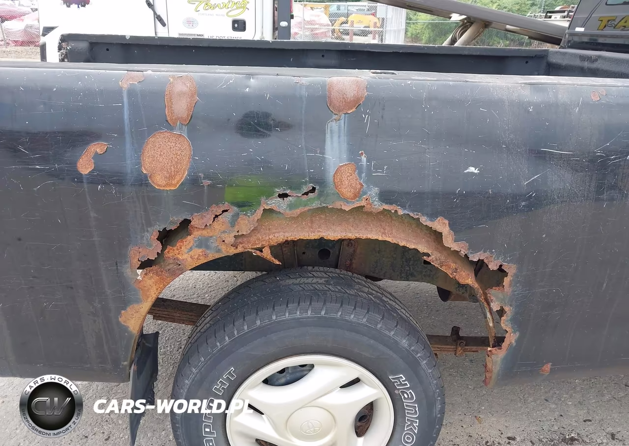 2001 Toyota Tundra VIN:5TBJN32161S168049 - 6