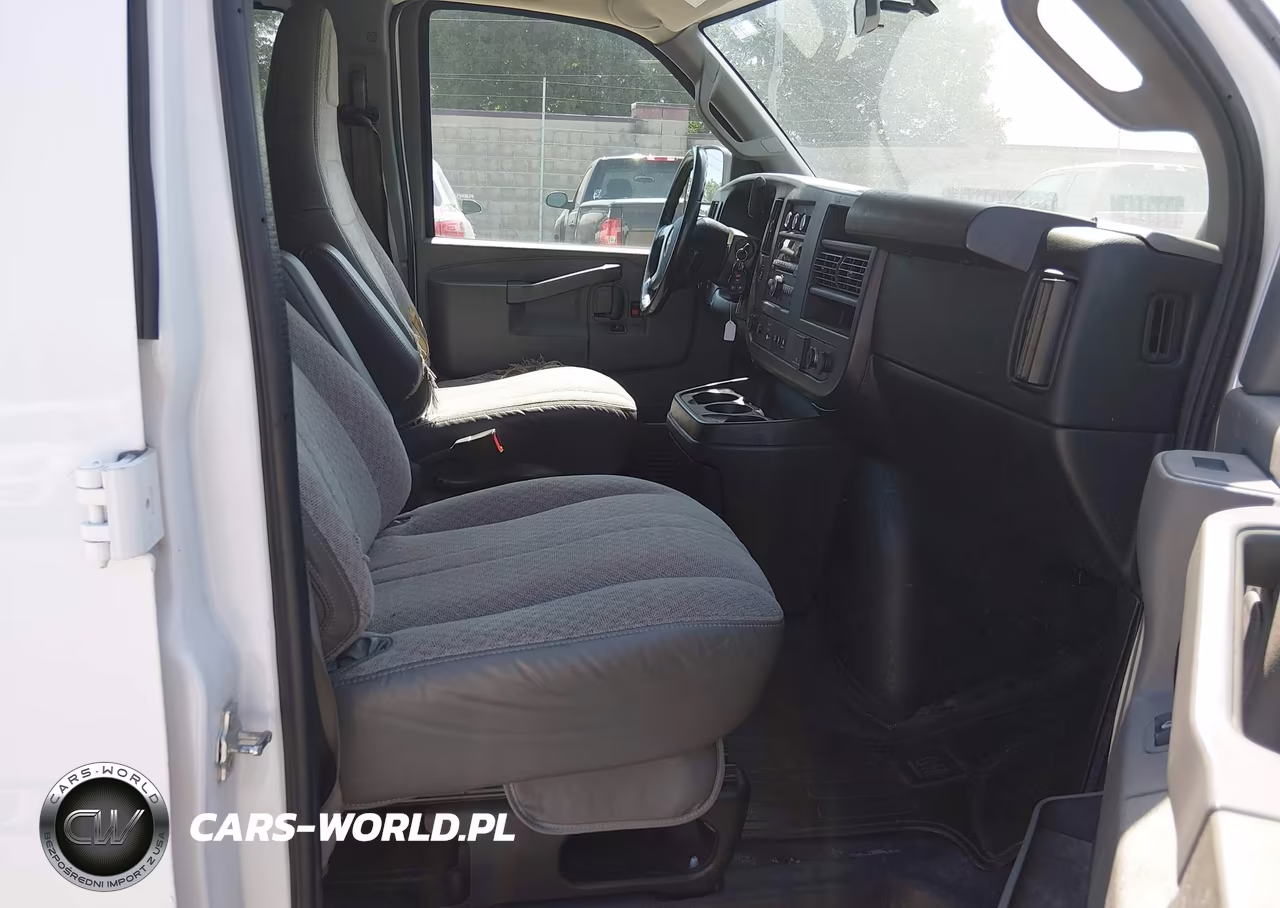 2016 Chevrolet Express 3500 Lt VIN:1GAZGPFG8G1317828 - 5