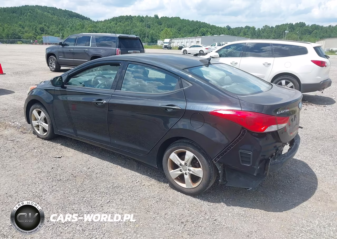 2013 Hyundai Elantra Gls VIN:KMHDH4AE9DU878144 - 3