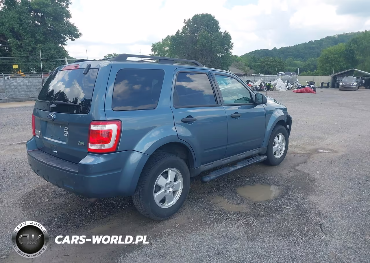 2012 Ford Escape Xlt VIN:1FMCU0DG8CKC84751 - 4