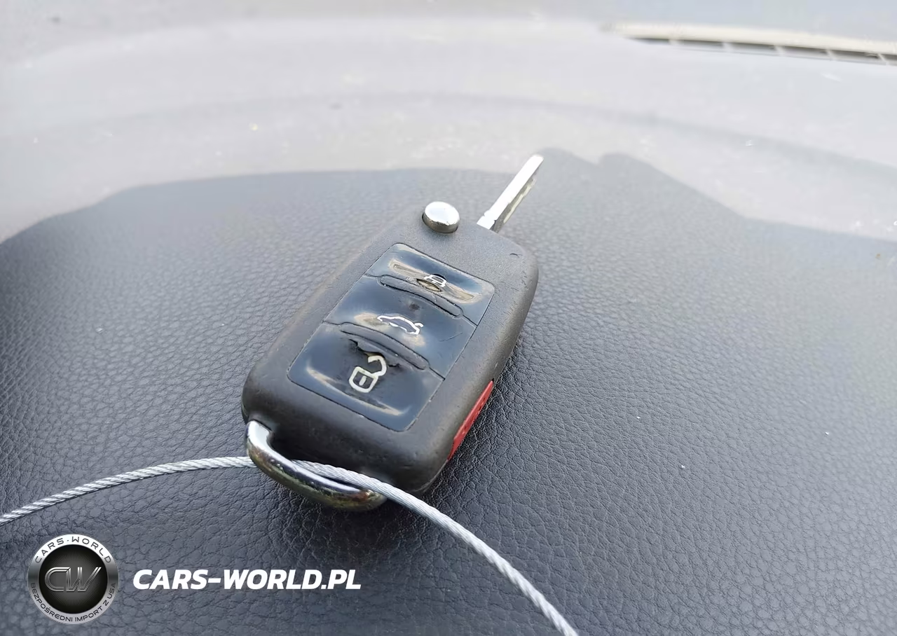 2011 Volkswagen Gti 2-Door VIN:WVWFD7AJXBW147778 - 11