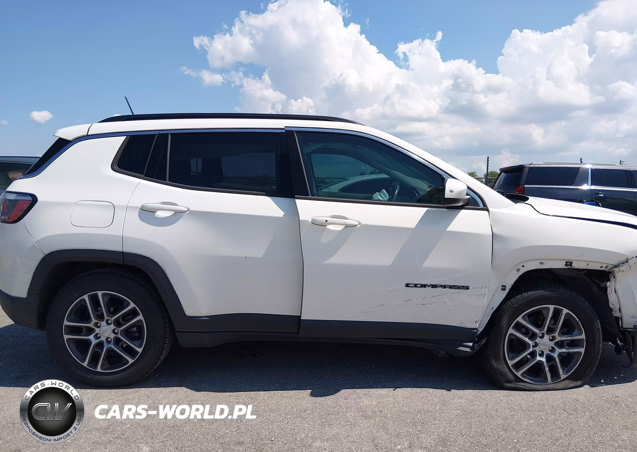2019 Jeep Compass Sun And Wheel Fwd VIN:3C4NJCBB0KT655218 - 13