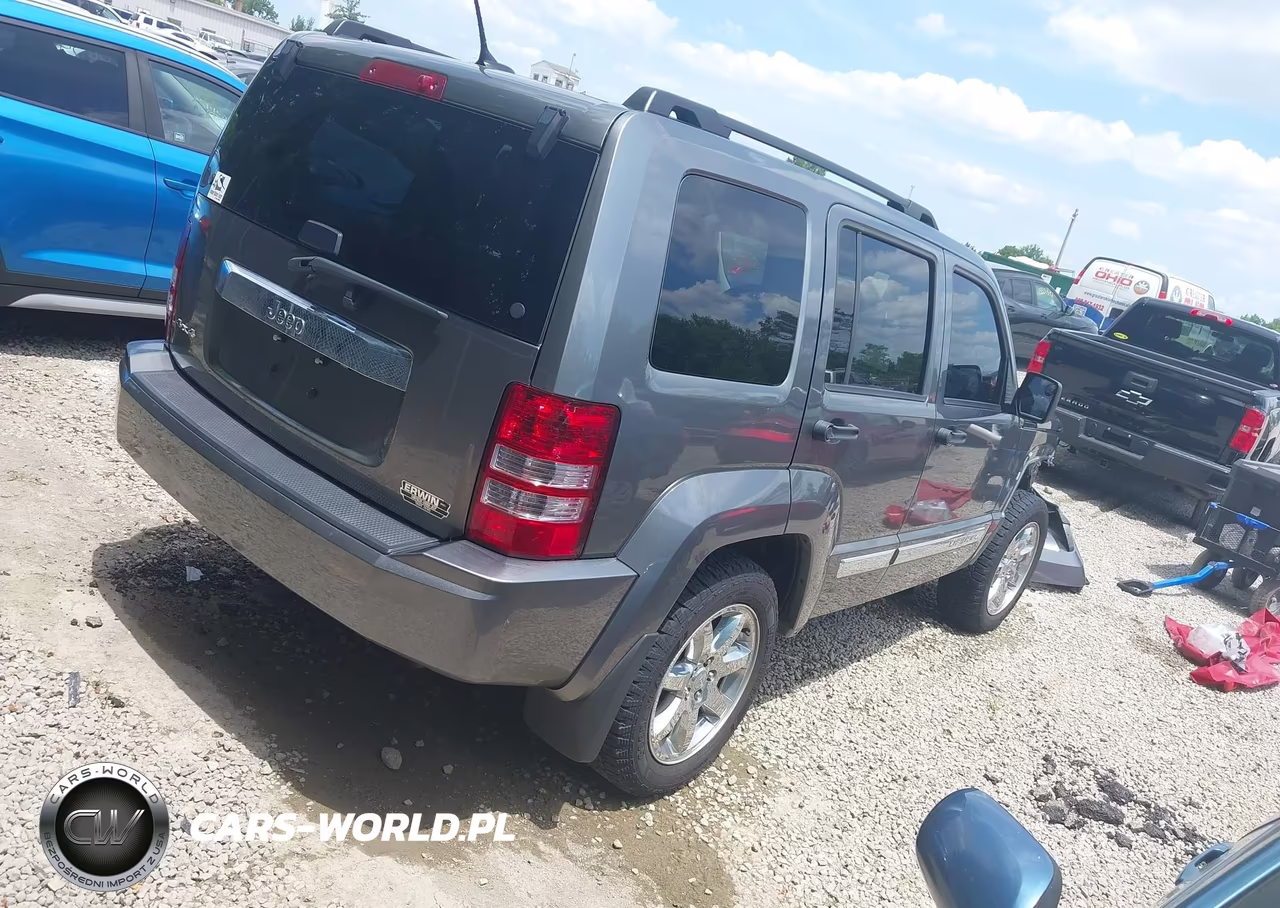 2012 Jeep Liberty Sport VIN:1C4PJMAK5CW195601 - 4