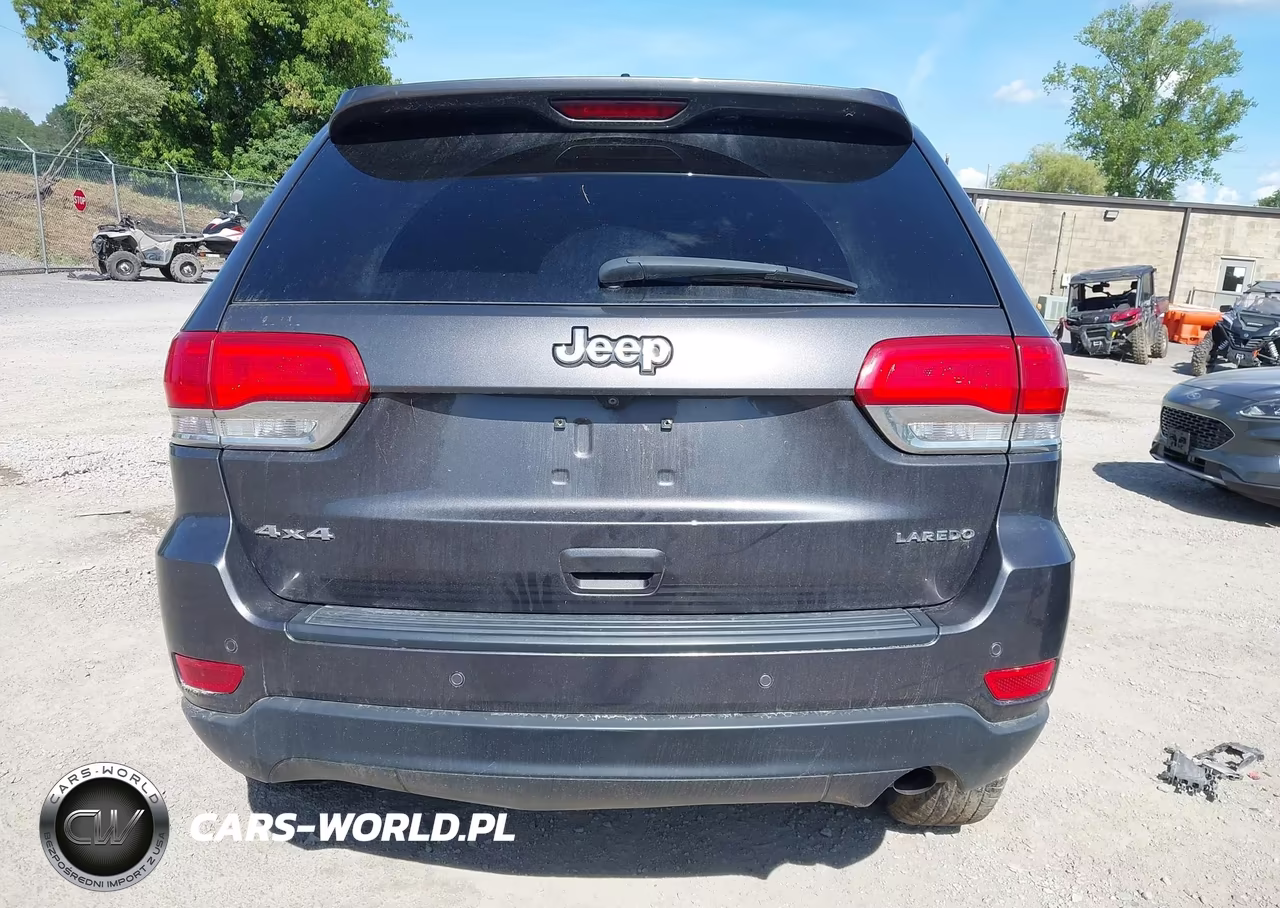 2018 Jeep Grand Cherokee Laredo E 4X4 VIN:1C4RJFAG1JC432096 - 16