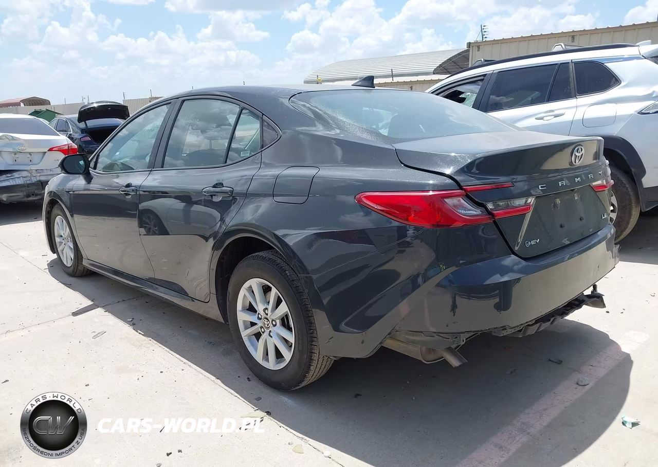 2025 Toyota Camry Le VIN:4T1DAACK3SU094657 - 3