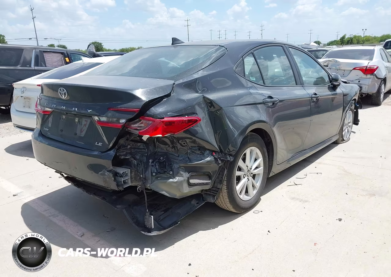 2025 Toyota Camry Le VIN:4T1DAACK3SU094657 - 4