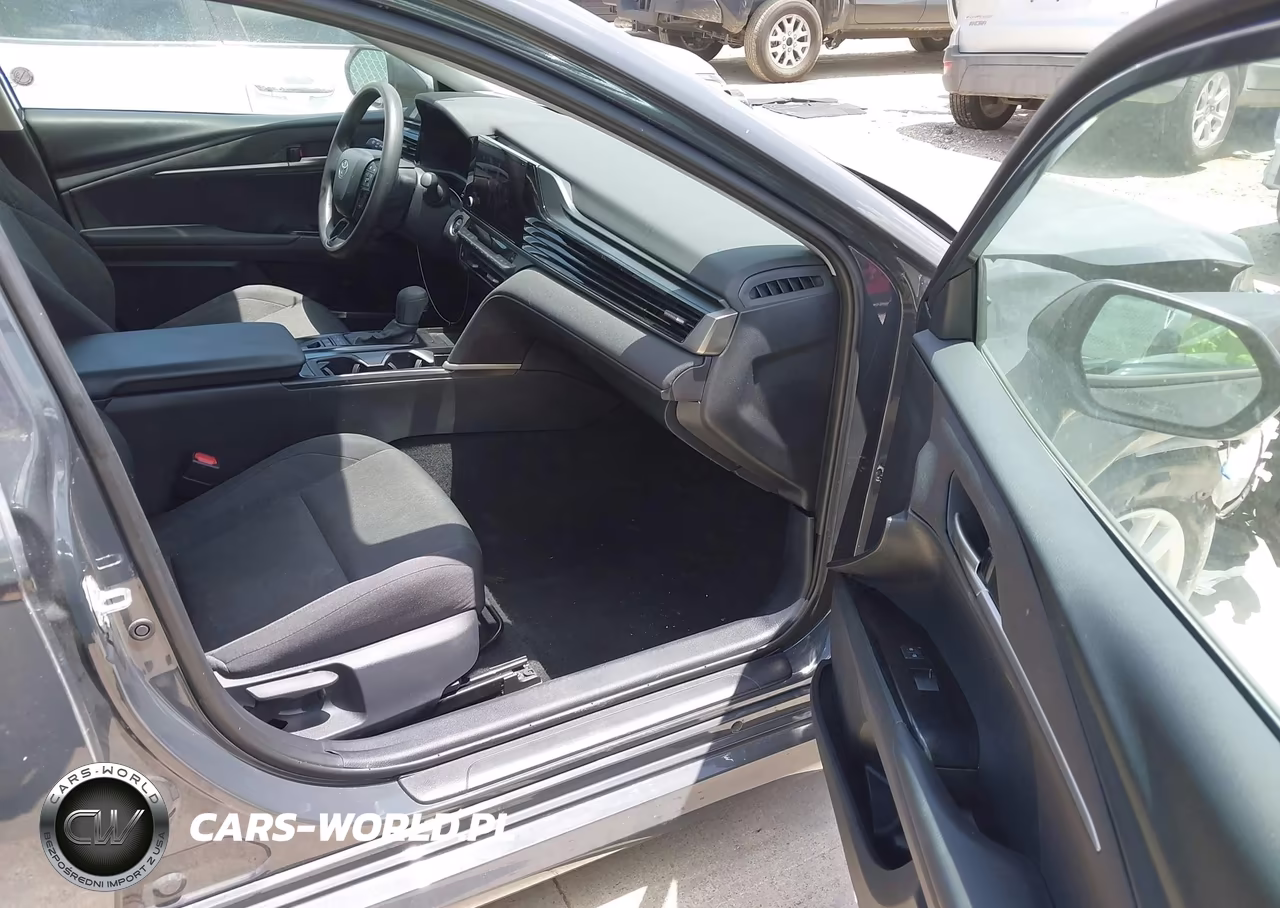 2025 Toyota Camry Le VIN:4T1DAACK3SU094657 - 5