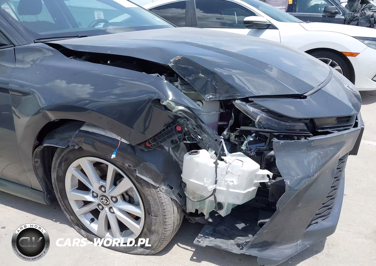 2025 Toyota Camry Le VIN:4T1DAACK3SU094657 - 6