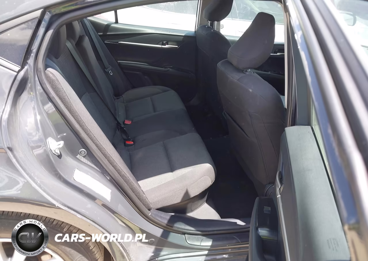 2025 Toyota Camry Le VIN:4T1DAACK3SU094657 - 8