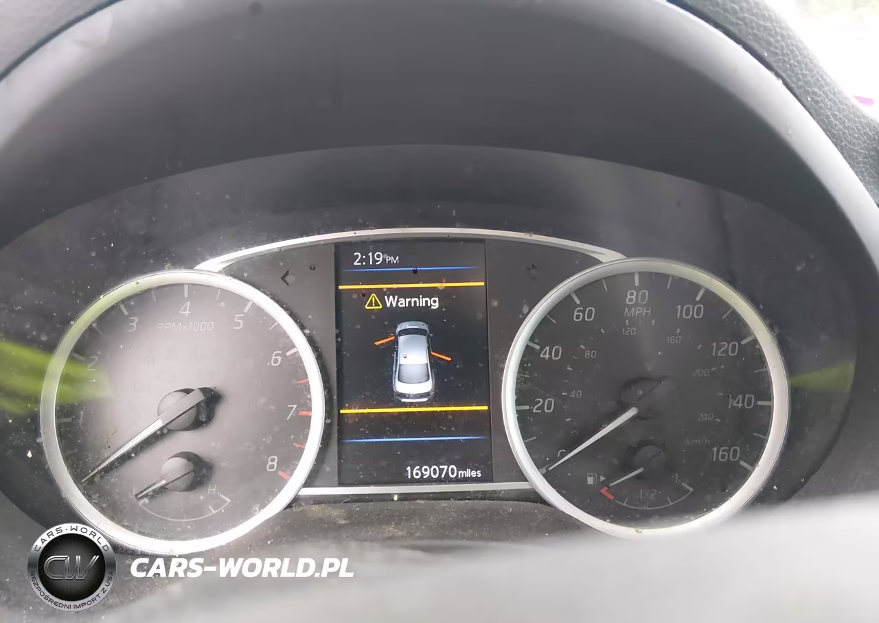 2019 Nissan Sentra Sv VIN:3N1AB7AP4KY215296 - 7