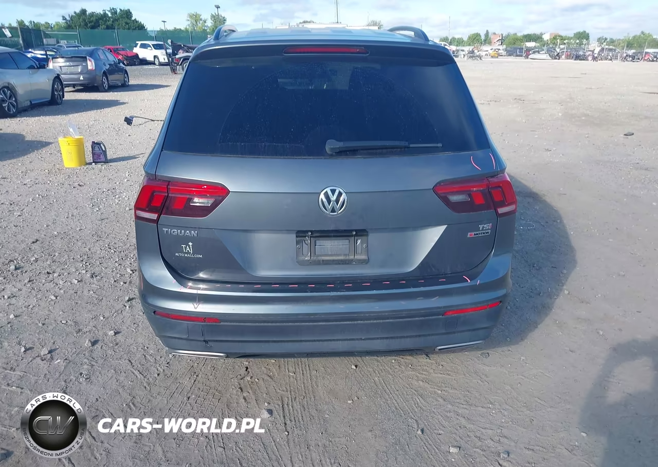 2018 Volkswagen Tiguan 2.0T S VIN:3VV0B7AXXJM065033 - 16