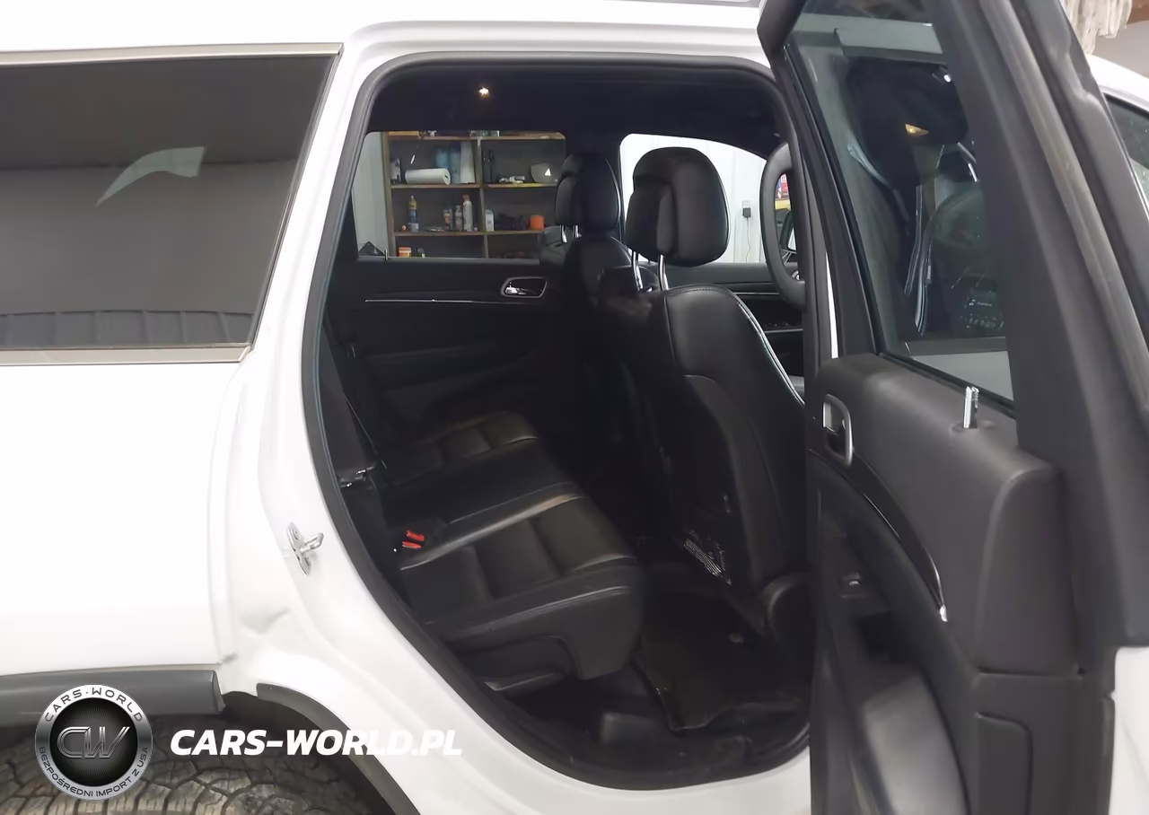 2018 Jeep Grand Cherokee Limited 4X4 VIN:1C4RJFBGXJC446674 - 8