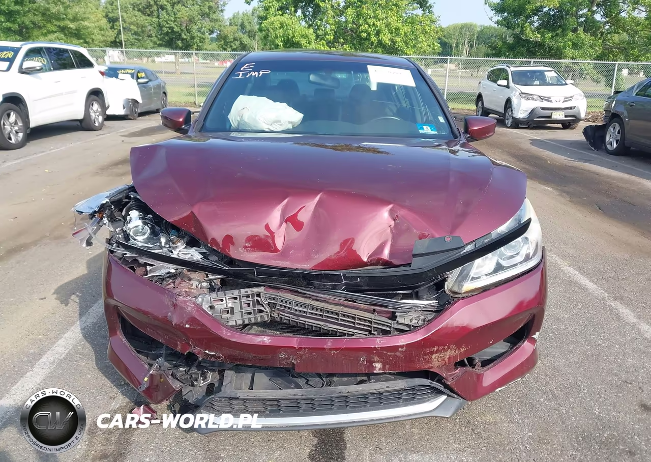 2016 Honda Accord Sport VIN:1HGCR2F52GA080215 - 12