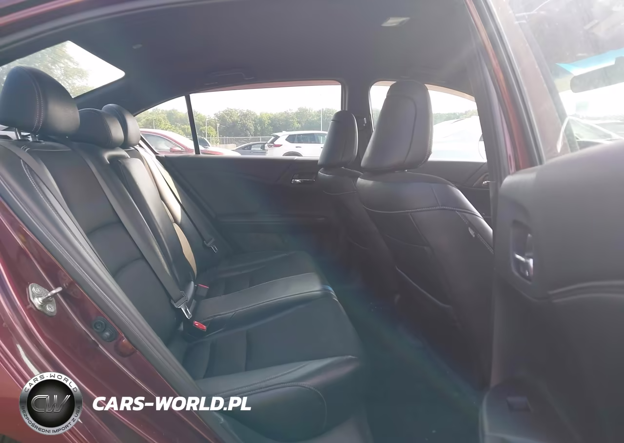 2016 Honda Accord Sport VIN:1HGCR2F52GA080215 - 8