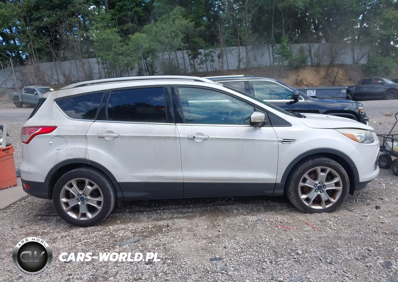 2015 Ford Escape Titanium VIN:1FMCU9J99FUC75804 - 14