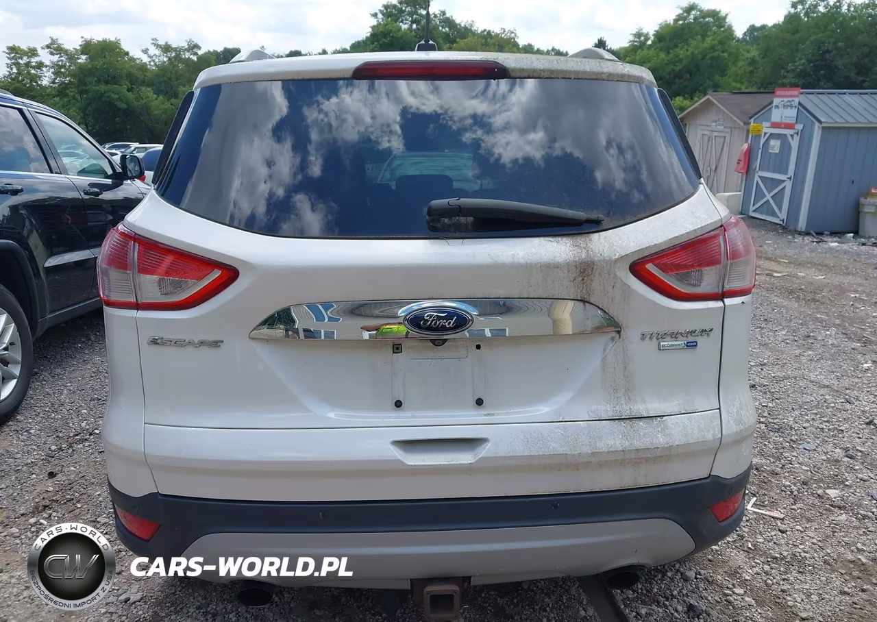 2015 Ford Escape Titanium VIN:1FMCU9J99FUC75804 - 17