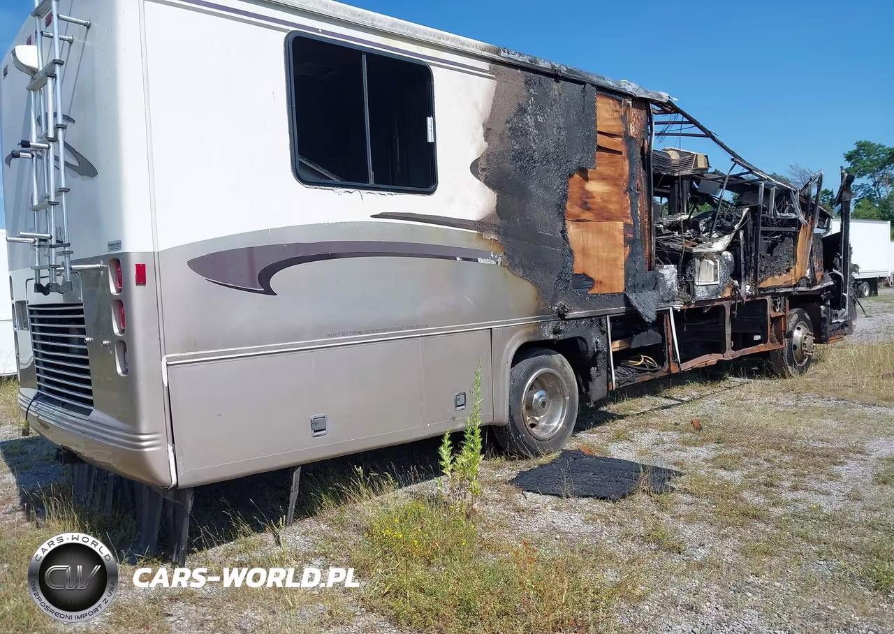 2000 Freightliner Chassis X Line Motor Home VIN:4UZ6EFBC9YCG48502 - 4