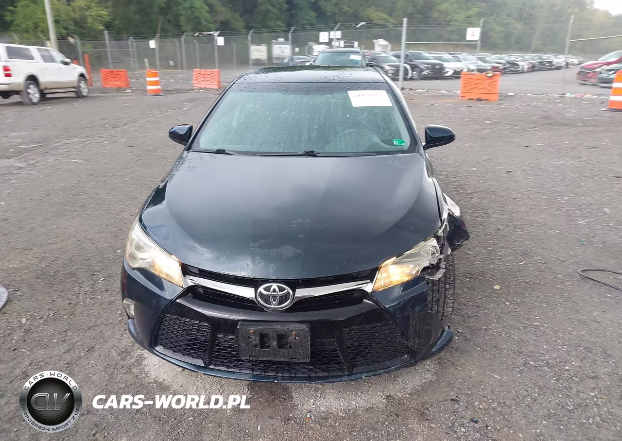 2015 Toyota Camry Se VIN:4T1BF1FK9FU076934 - 12