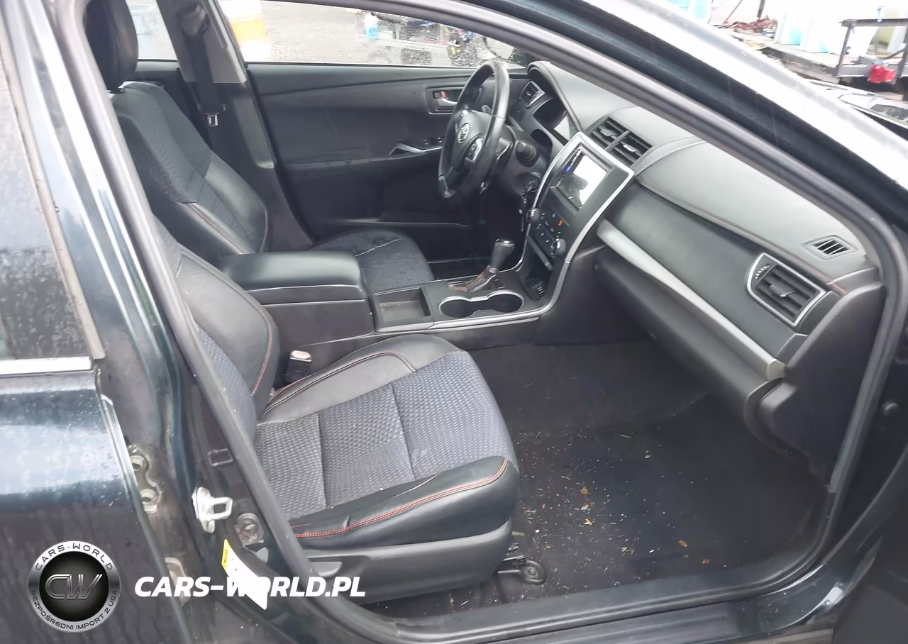 2015 Toyota Camry Se VIN:4T1BF1FK9FU076934 - 5
